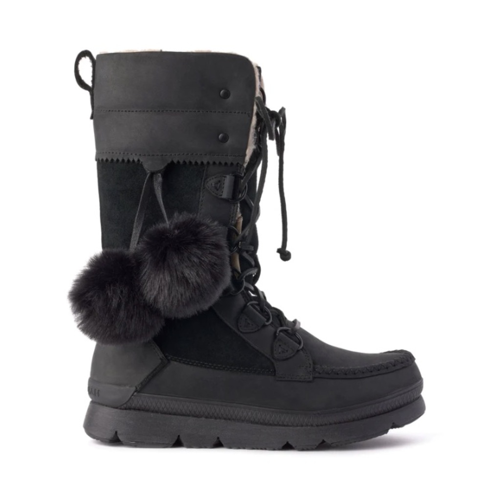 Manitobah Waterproof Boots size 7